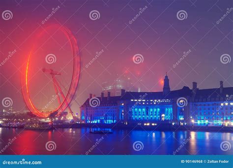 London Skyline before Sunrise in Foggy Weather. Editorial Stock Photo ...