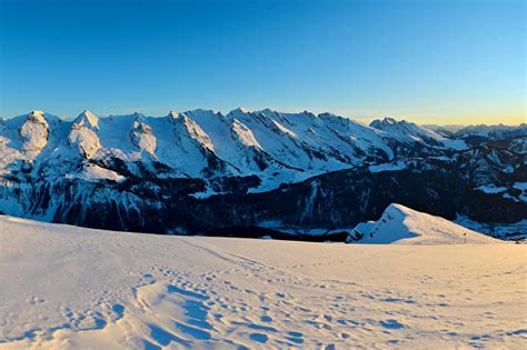 La Cha Ne Des Aravis Savoie Mont Blanc Savoie Et Haute Savoie Alpes