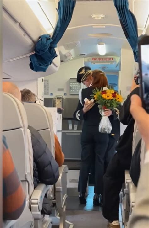 Pilot Proposes To Flight Attendant In Viral Clip Au