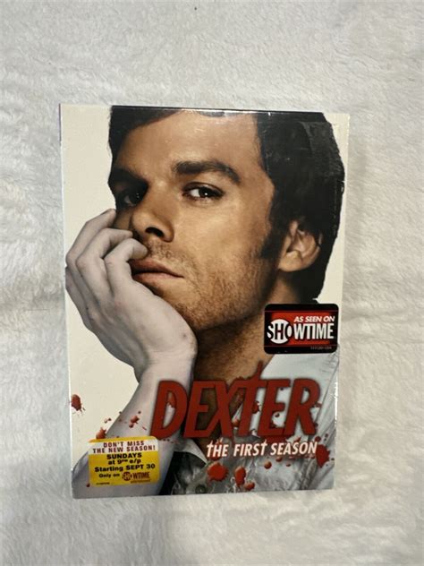 Dexter The Complete First Season Dvd 2007 4 Disc Set Brand New