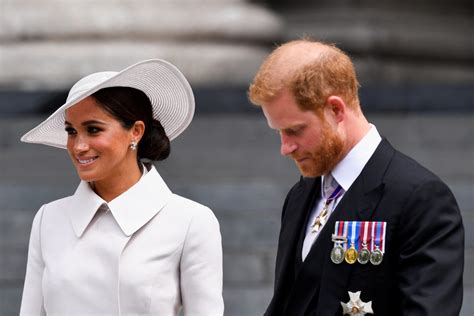 Meghan Und Harry Platzt Ihr Netflix Deal Jetzt Wegen Der Queen