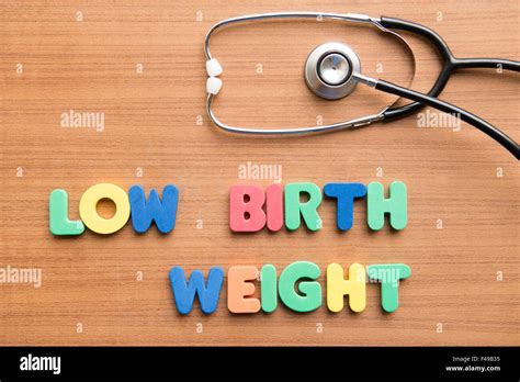 Low birth weight babies hi-res stock photography and images - Alamy