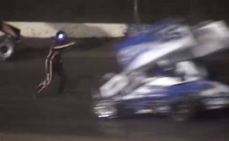 Warning Graphic Nascars Tony Stewart Hits Kills Kevin Ward Jr In