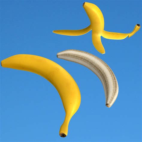 Banana Peeled Model