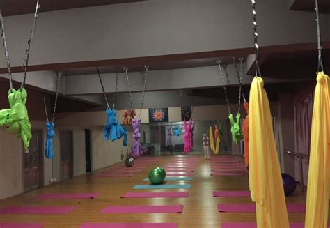 Aerial Yoga Gear: Premium Yoga Hammocks, Silks and Aerial Equipment