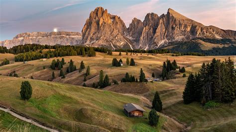 Płaskowyż Seiser Alm we włoskich Dolomitach