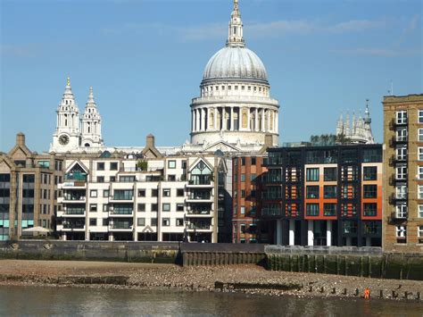 Sir John Lyon House | Sidell Architects
