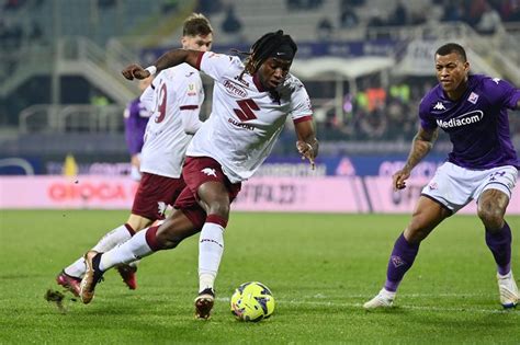 Fiorentina Torino I Viola In Semifinale