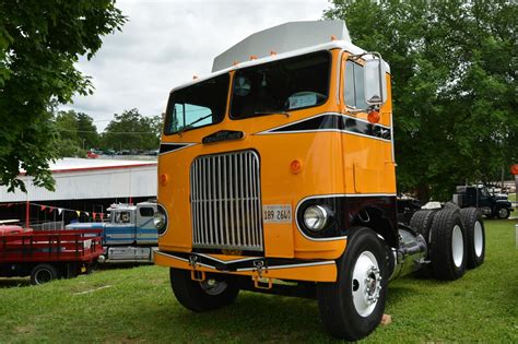 1955 White Freightliner Wfl 5864 Freightliner Trucks Freightliner