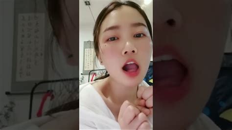 顶级的口活技术 吹箫美女教你如何口交 绝技 舌舞 小倩倩呀 Youtube