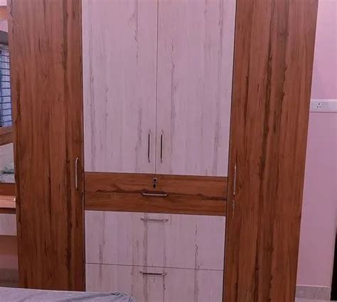 Wooden Laminated Wardrobe With Locker At Rs 1299 Sq Ft In Bhubaneswar