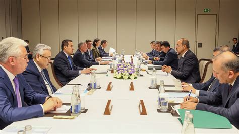 Heads Of Kazakhstan And Uzbekistan Hold Negotiations In Tashkent