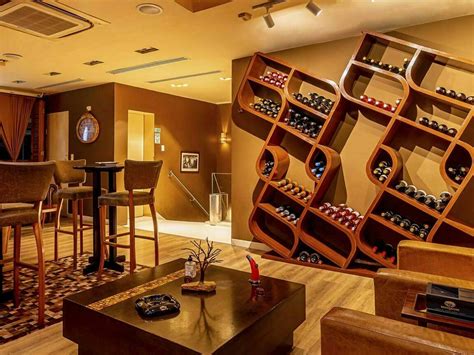 Vinhos Momentos Inaugura Loja No Cigar Lounge