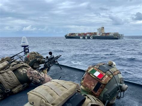 Marina Militare On Twitter Esercitazione Antipirateria Nel Golfo Di