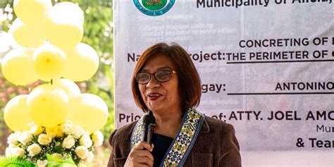 Alicia Inaugurates SGLG Funded Local Access Road DILG Region 2