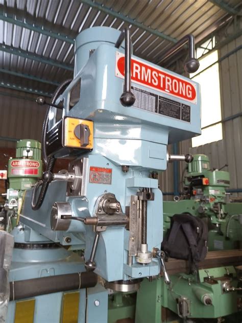 Mild Steel Armstrong Vertical Turret Milling Machine No X