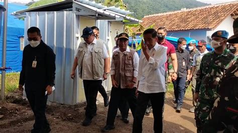 Jokowi Temui Korban Gempa Cianjur Banyak Yang Minta Segera Dibangun