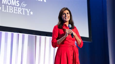 Democratic Mega Donor Reid Hoffman Gives 250000 To Top Nikki Haley