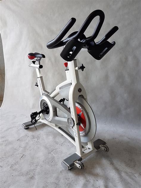 Bike Spinning Schwinn Ac Performance Carbon Blue Peça Showroom Wellness