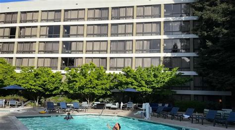 6 Best Hotels in Pleasanton for a Relaxing Vacation