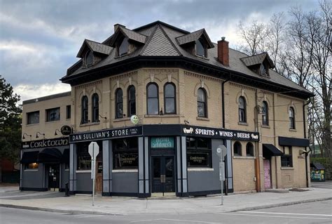 If these walls could talk – Corktown Irish Pub has served generations ...