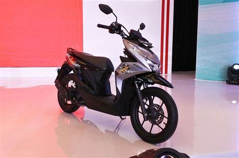 Beda Dari Yang Lain Motor Bekas Honda BeAT Street 2018 Hanya Segini