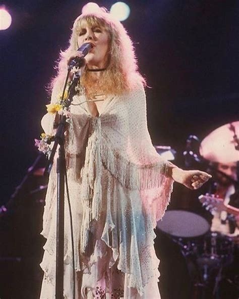 Vintage Vibes — Stevie Nicks