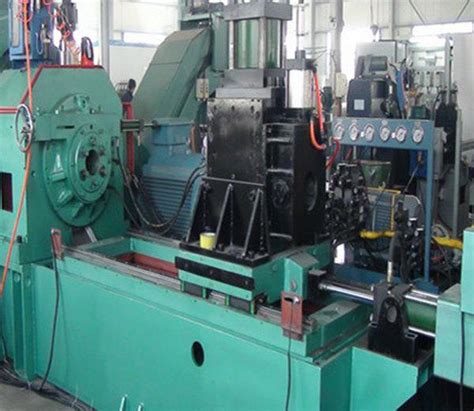 China High Precision Cnc Seamless Steel Rod Peeling Machine