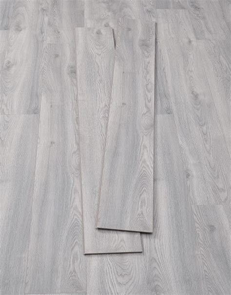 Sienna Long Frosted Oak Laminate Flooring Flooring Superstore