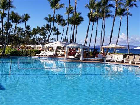 Grand Wailea Maui Review, Plus How to Save BIG at This Hotel