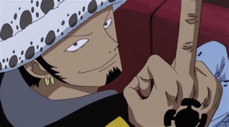 One Piece Law One Piece Law Middle Finger Descobreix I