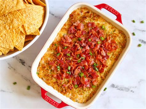 I Made Trisha Yearwood S Charleston Cheese Dip And It S Dip Heaven