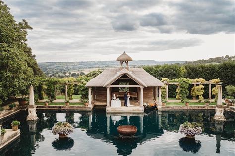 Ilsley Farm Barns Wedding Venue Newbury Berkshire Hitched Co Uk