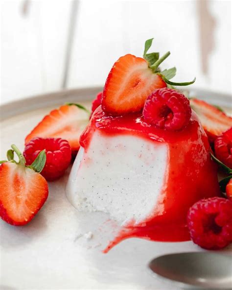 15 Must-Try Italian Christmas Desserts - Foodess