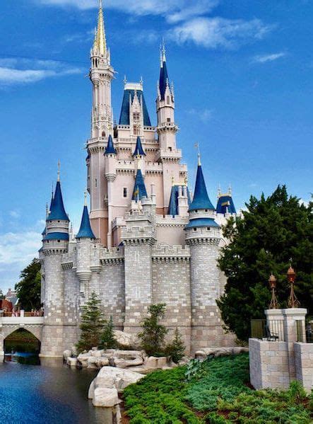 Cinderella S Castle World S Most Googled Tourist Attractions