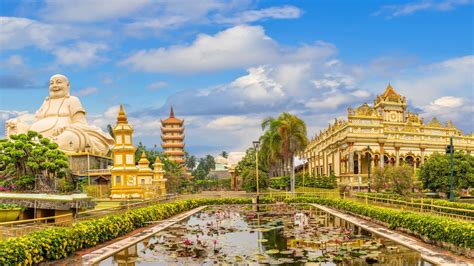 Traditions and Culture in Vietnam: Overview of Culture and Facts - IL