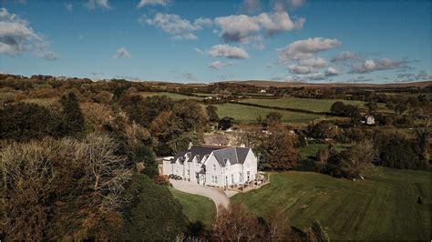 Welbeck Manor exquisite venue in Sparkwell - Devon Wedding photographer