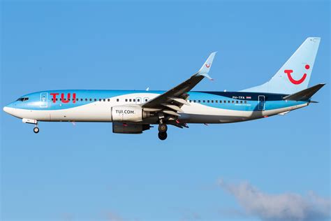 TUI Airlines B737 8K5 WL PH TFA 36R Wapo84 Flickr