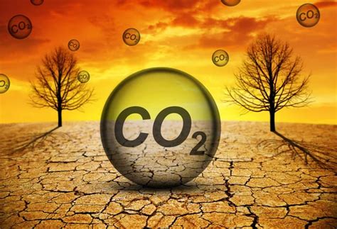 Dióxido De Carbono Escapando Del Suelo árido Y Agrietado Concepto De Cambio Climático O