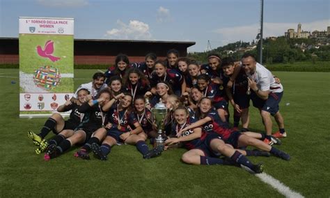 Il Bologna vince il 1º Torneo della Pace Women Calcio femminile italiano