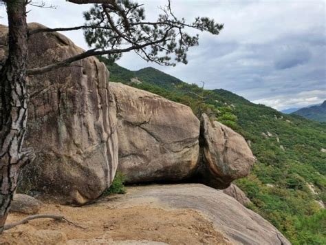 Pin de arnaldo artigas en monumentos geológicos monolitos geoglifos