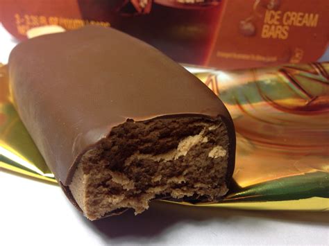 Crazy Food Dude Review Magnum Mochaccino Ice Cream Bar