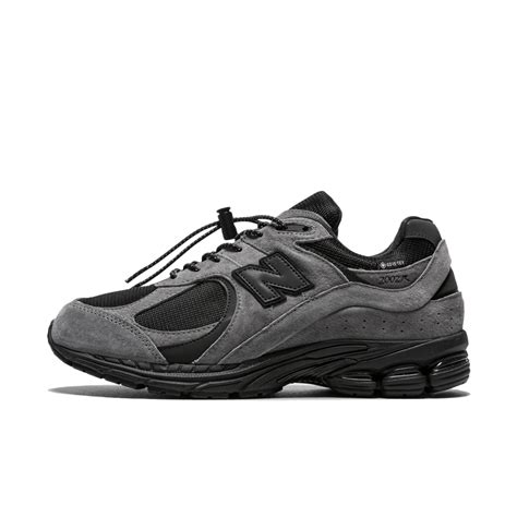 jjjjound   balance  gore tex charcoal sneakerjagers