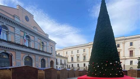 Potenza L Albero Di Natale A Risparmio Energetico Mila Luci A