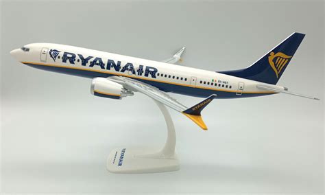 ScaleModelStore.com :: PPC 1:100 - 222857 - Ryanair Boeing 737 MAX 8