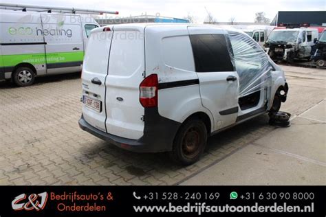 Ford Transit Courier Tdci Veh Culo De Desguace Blanco