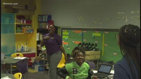 My Teacher is Tops: Ms. Alicia Lingo | 13wmaz.com