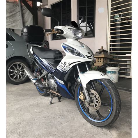 Yamaha Lc V1 Biru Hitam Yamaha 135lc Fi 2022 Rasmi Dilancarkan 12 5hp