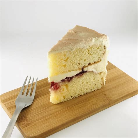 Victoria Sponge Cake Large Slices