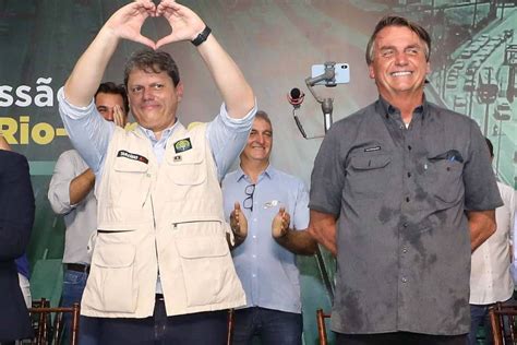 Tarcísio Diz Que Coloca ‘cara No Fogo Por Bolsonaro Em Meio A